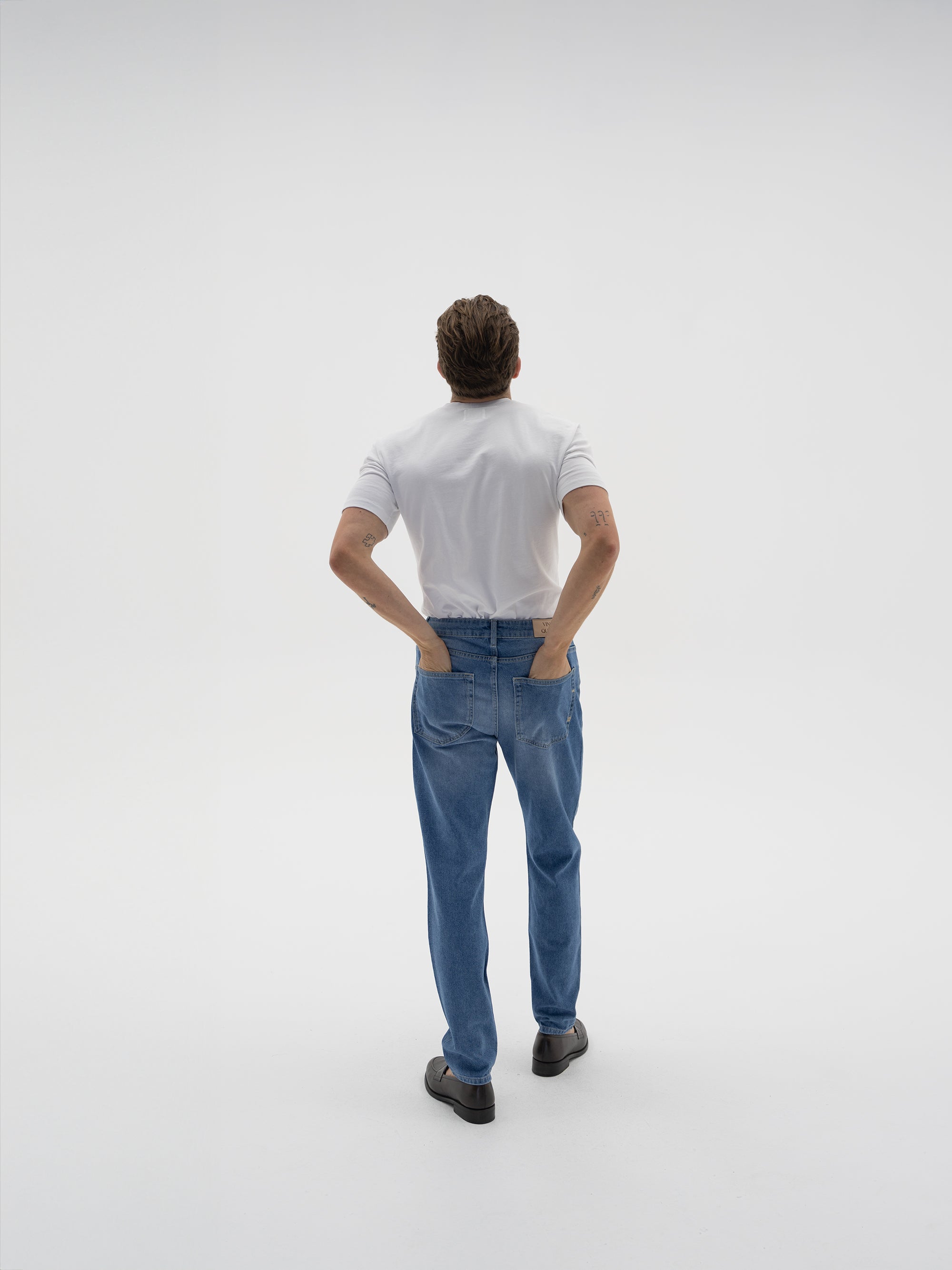 Lookbook - Image 4