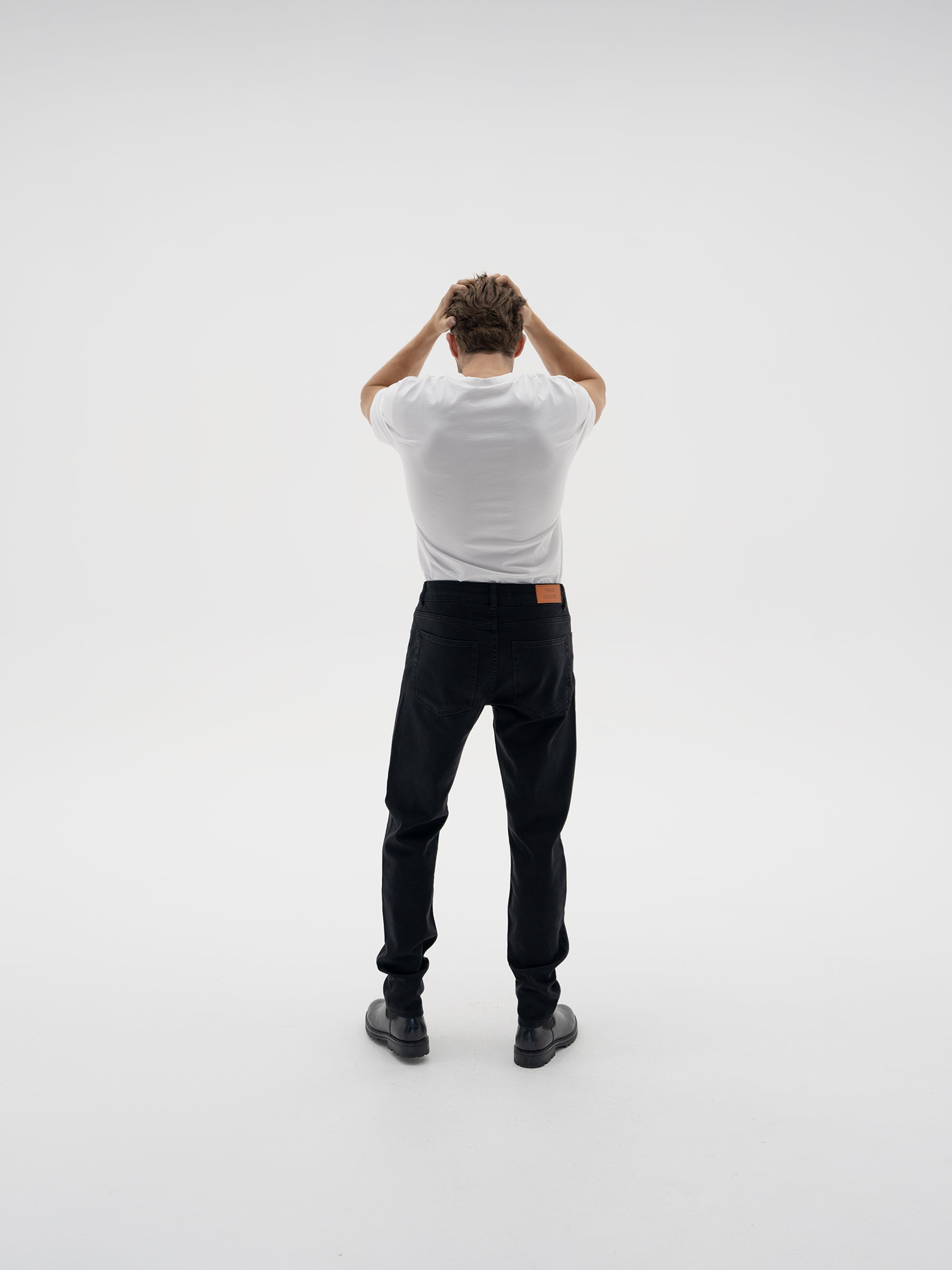 Lookbook - Image 4