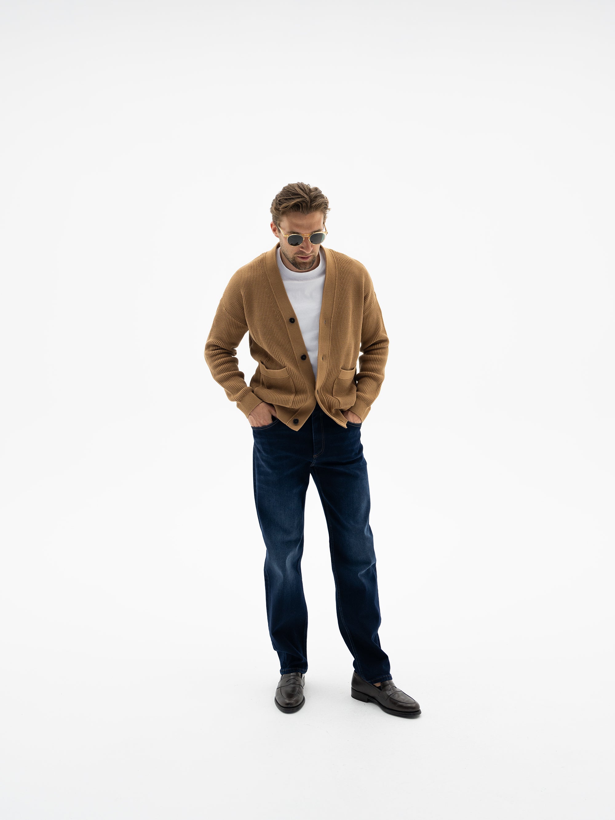 Lookbook - Image 3
