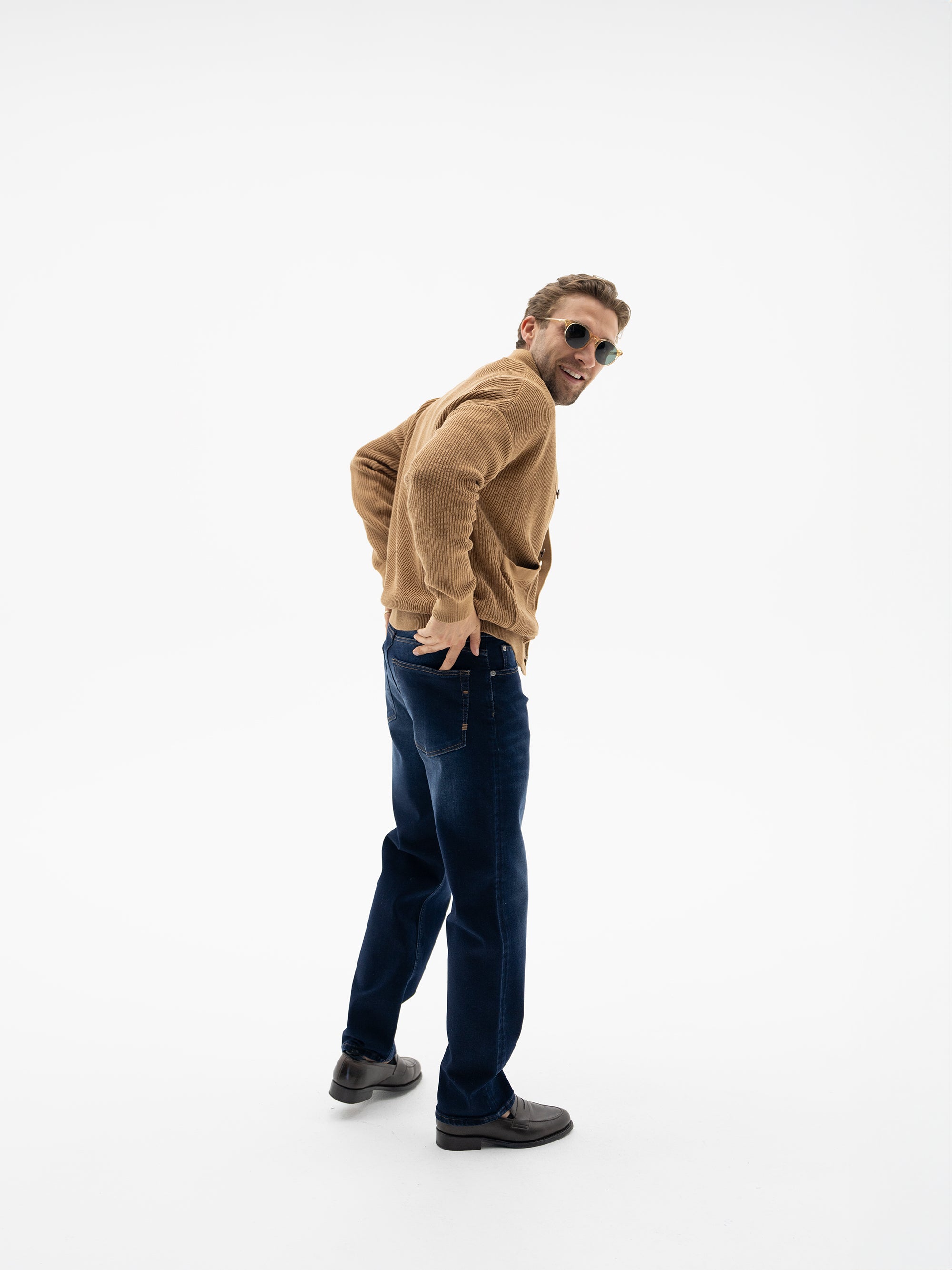 Lookbook - Image 2